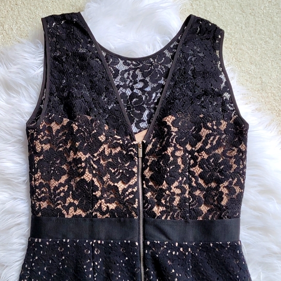 BCBGMAXAZRIA Alice Dress Cocktail Midi Black/Nude Lined Lace Sleeveless 4 - Picture 3 of 9